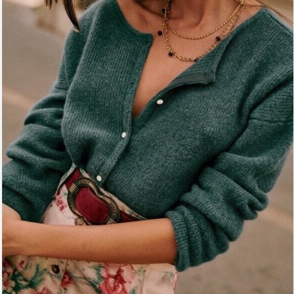 ❌SOLD❌NWT Sezane Gaspard Sweater in Sage Size M